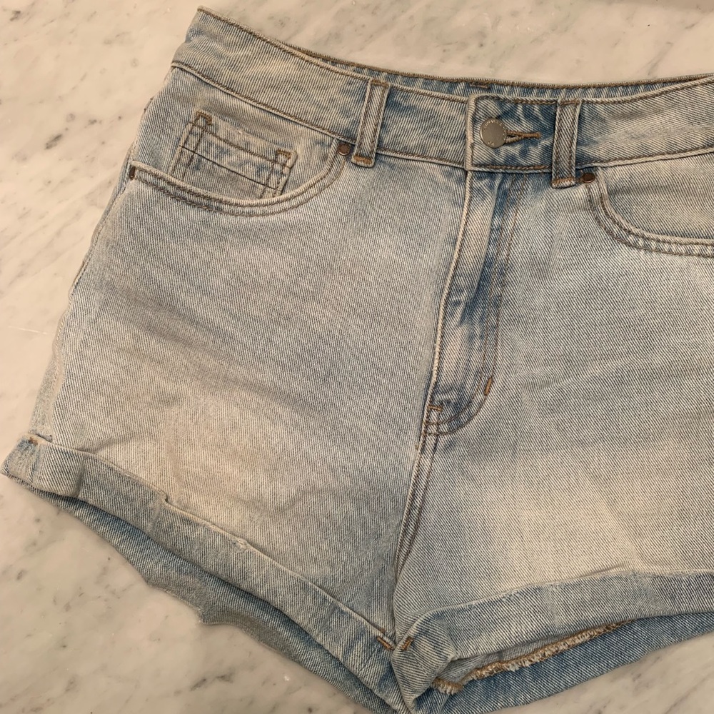 Kendall & Kylie High Waisted Cuffed Jean Shorts - Picture 2 of 6